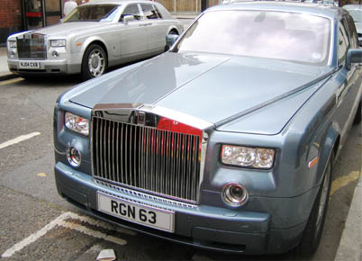 Luxury wedding car hire